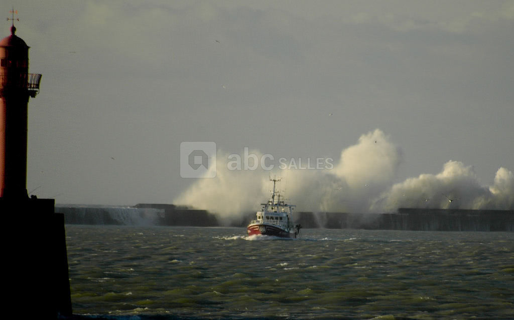 Port de boulogne sur mer - photo le bourlier