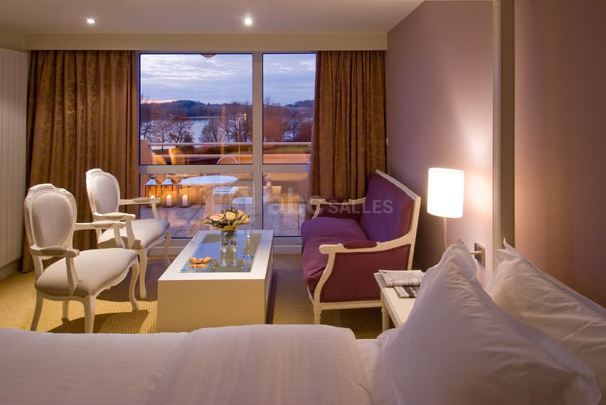 Chambre vue lac de l'hotel du roi arthur