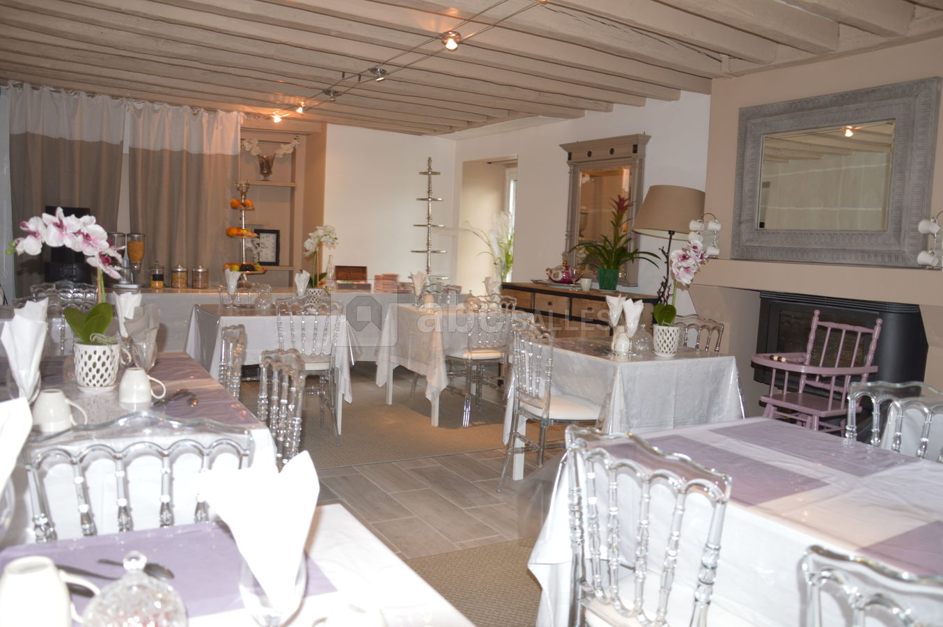 SALLE DES PETITS DEJEUNERS