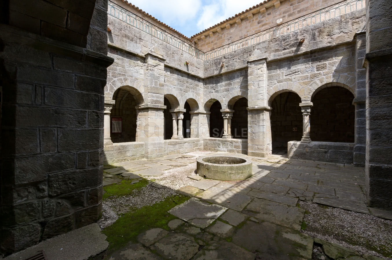 Prieuré Saint-Michel de Grandmont