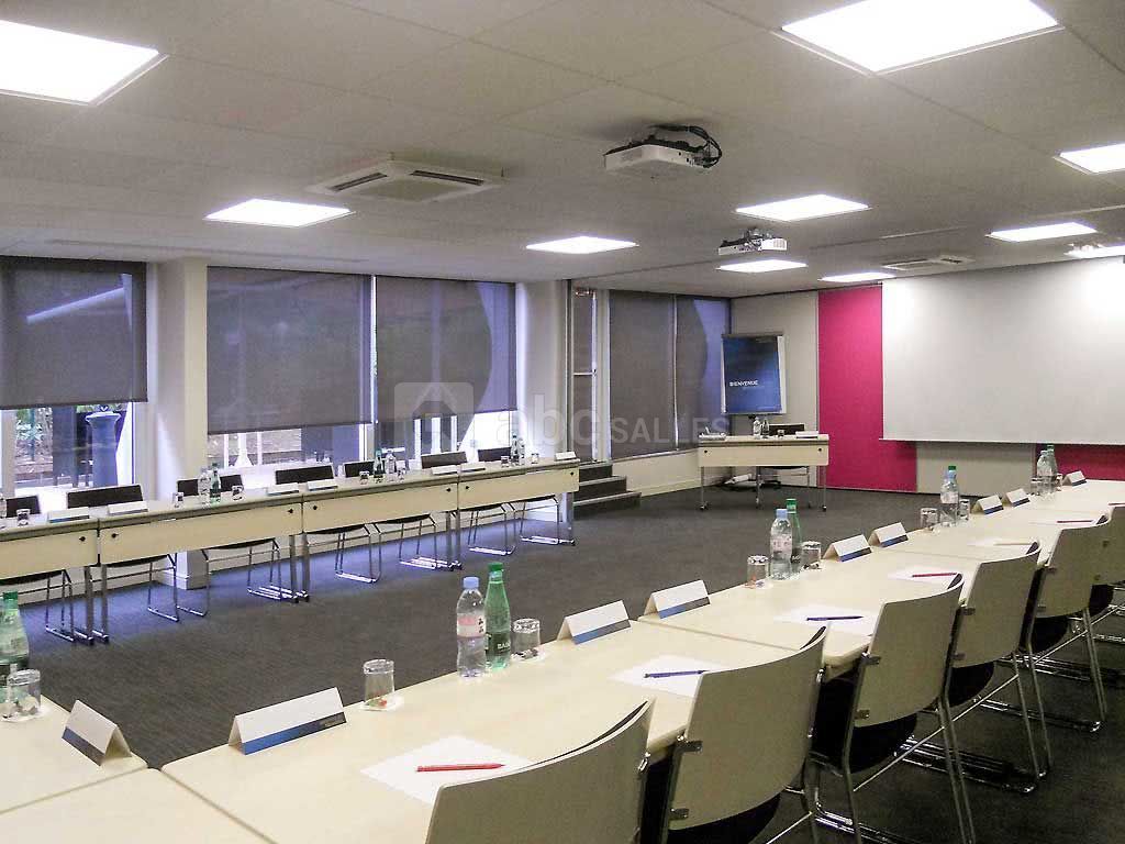 Salle de réunion Eagle + Albatros