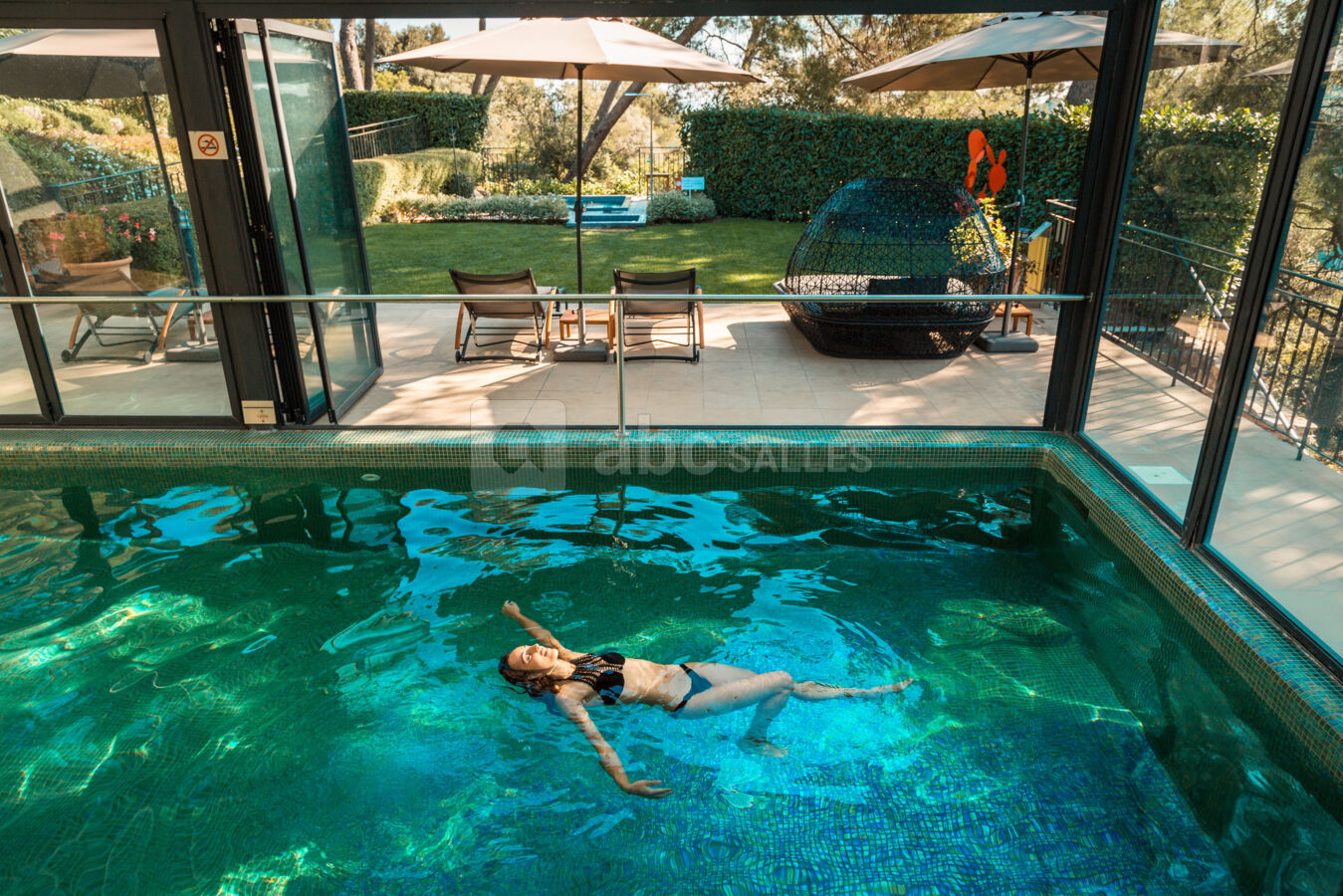 Piscine intérieure chauffée