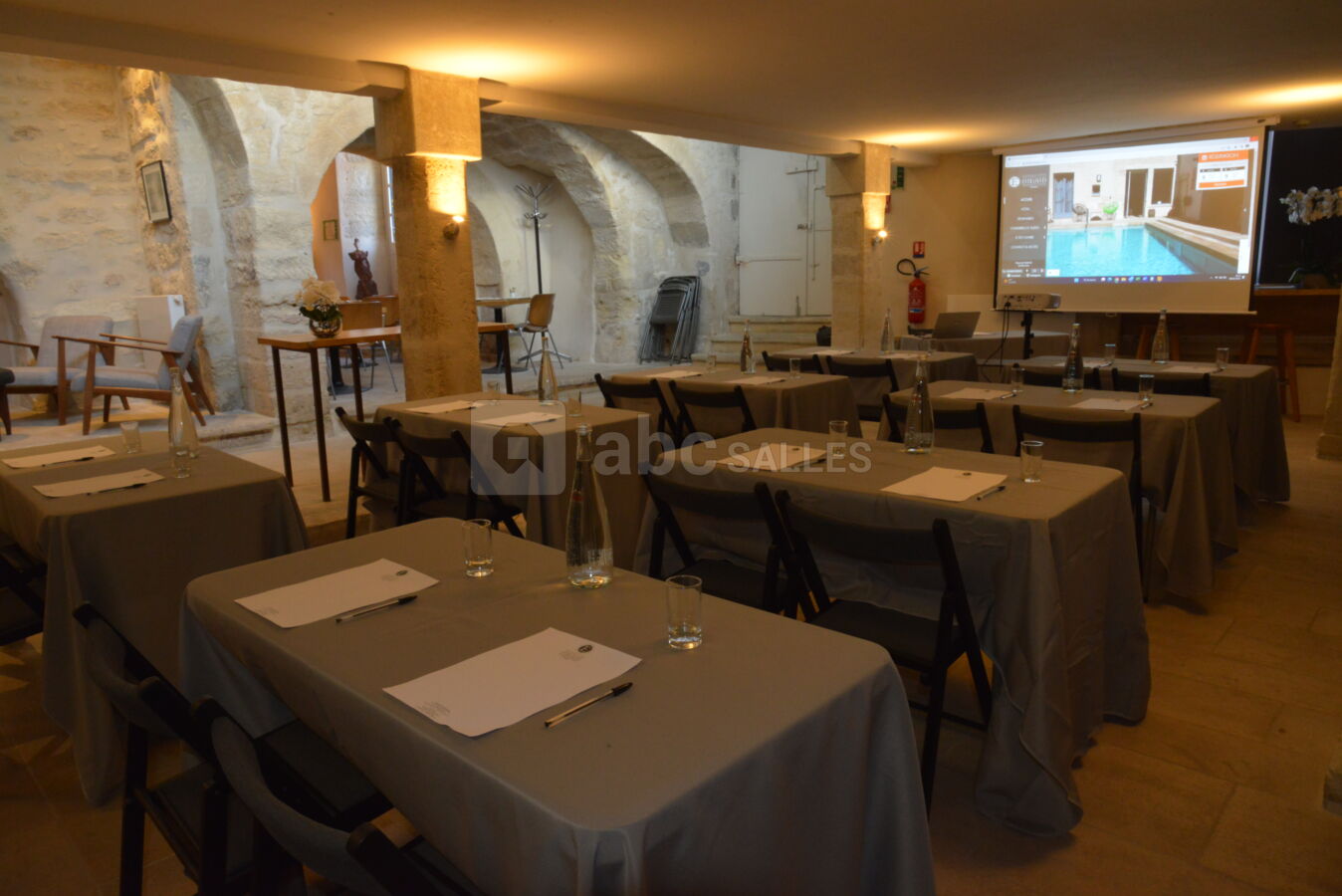 Boutique Hôtel Entraigues - Salle de l'Evêché