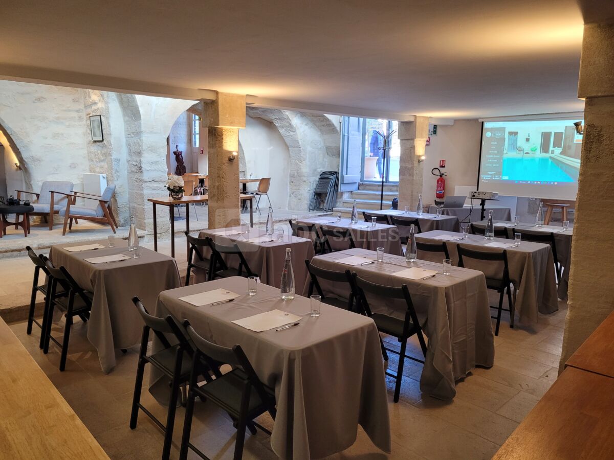 Boutique Hôtel Entraigues - Salle de l'Evêché