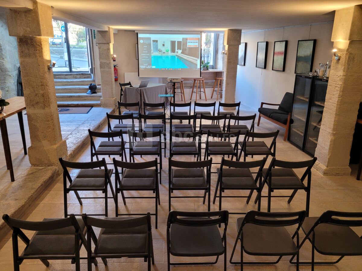 Boutique Hôtel Entraigues - Salle de l'Evêché