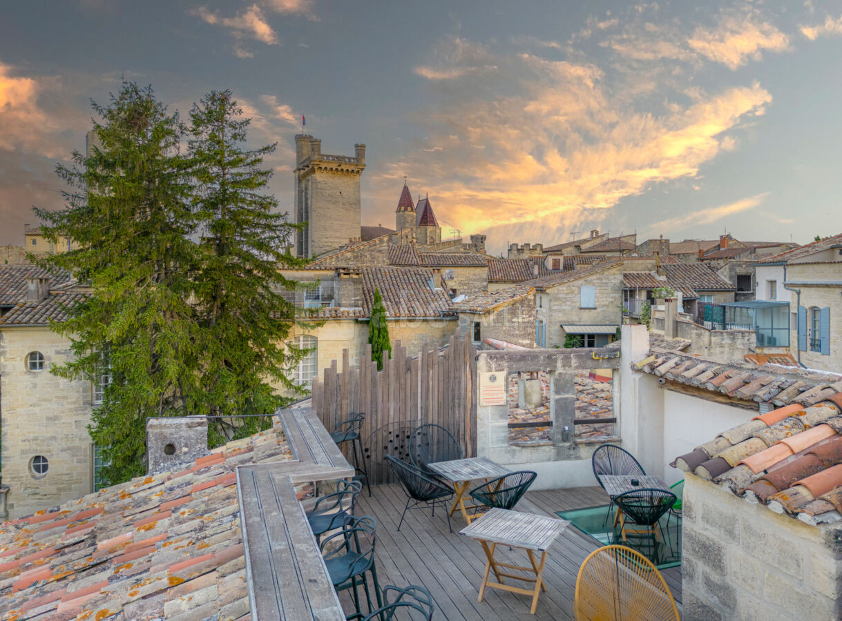 Boutique Hôtel Entraigues - Terrasse Panoramique avec vu sur le Duché d'Uzès