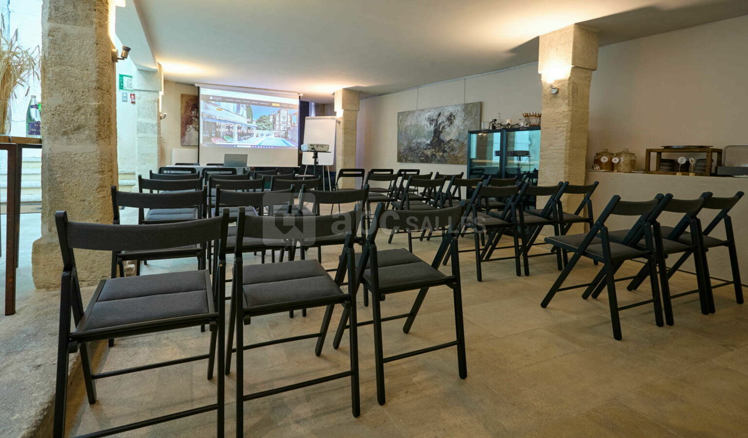 Boutique Hôtel Entraigues - Salle de l'Evêché