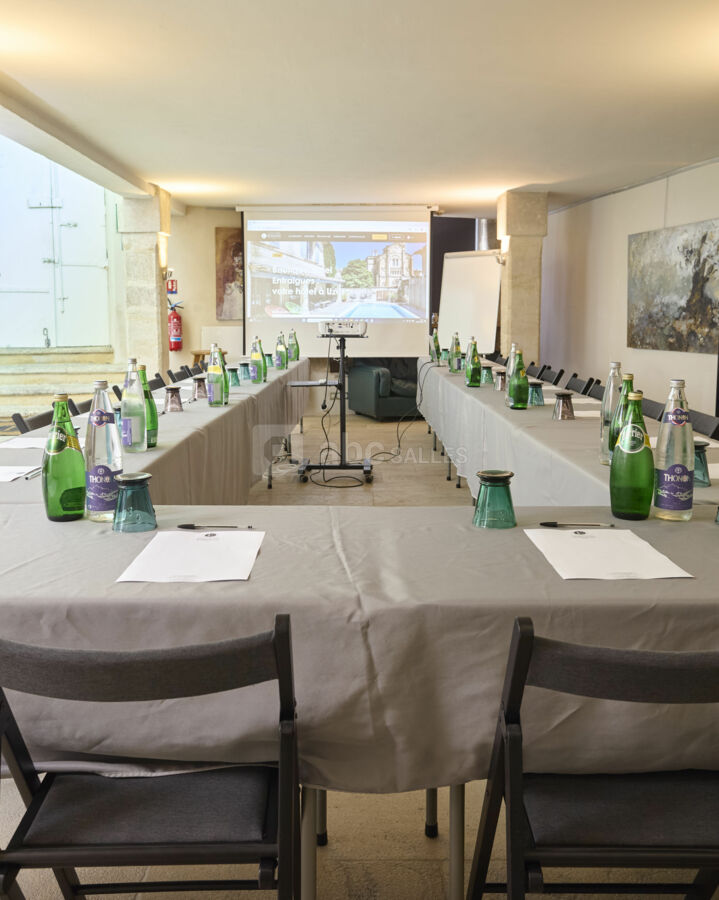 Boutique Hôtel Entraigues - Salle de l'Evéché