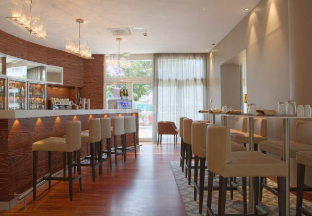 AC Hotel Ambassadeur Antibes - Juan-les-Pins