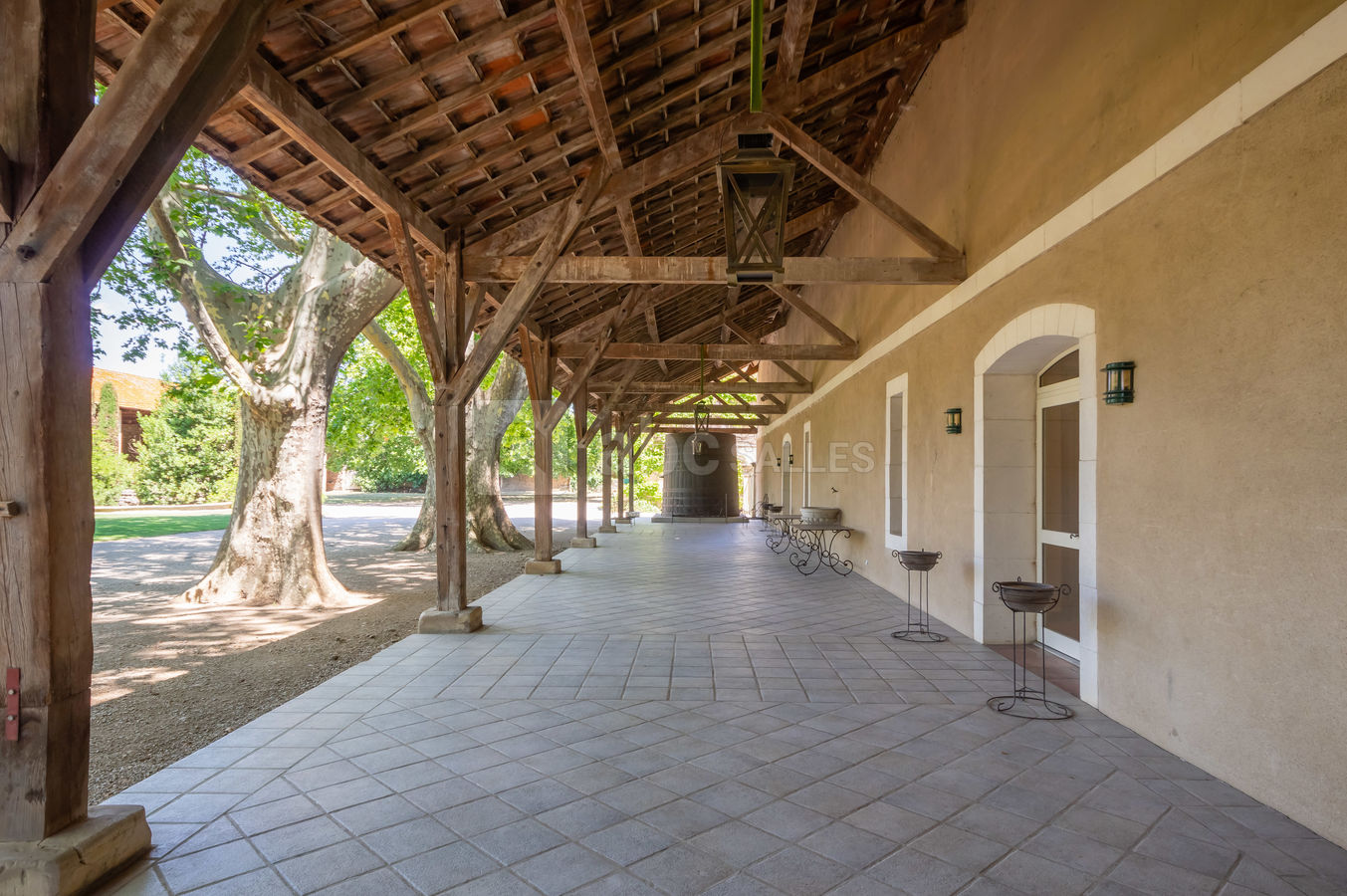 Terrasse salle de réception