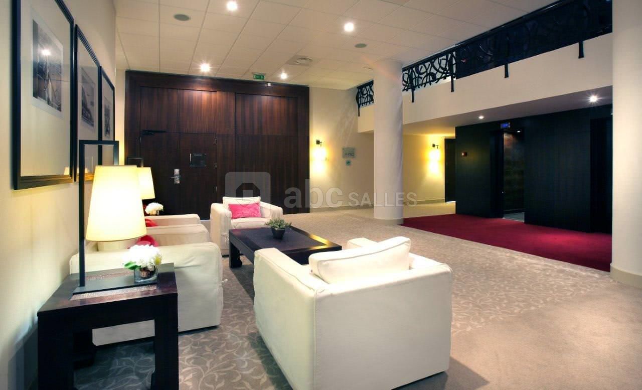 Mezzanine pour les pauses et cocktails