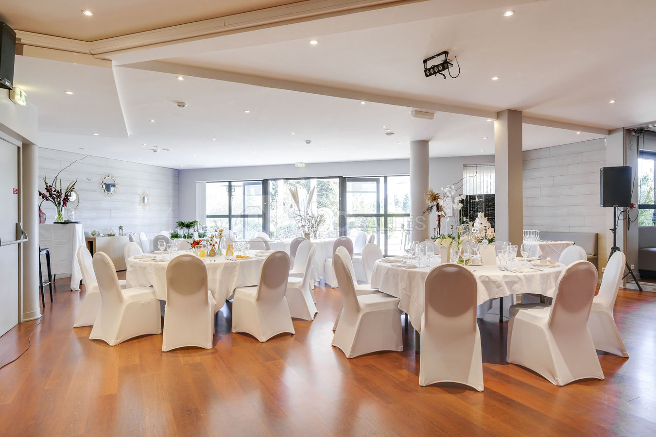 Salle de banquets/ Le Miami Bar/Restaurant