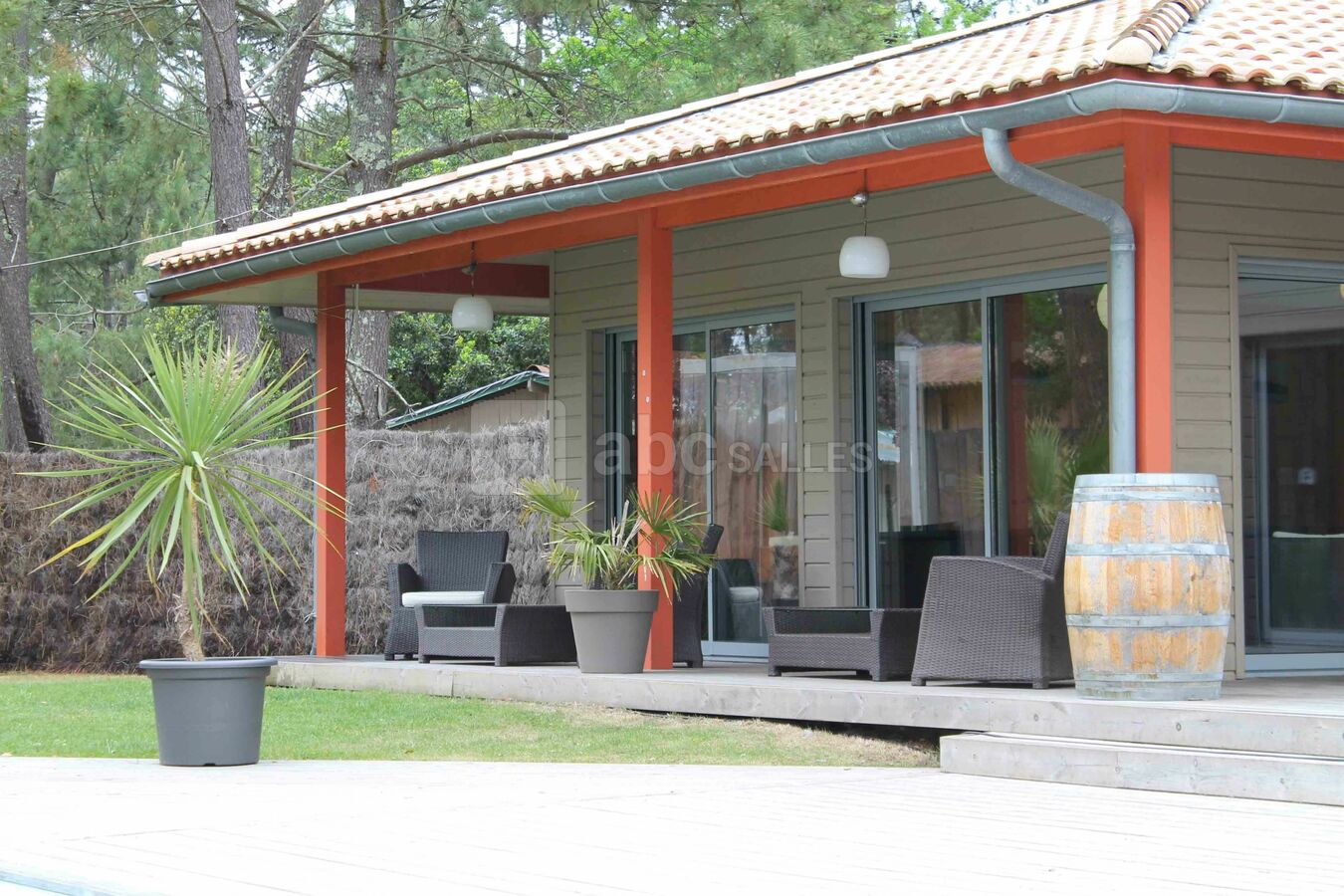 Villa et extérieurs