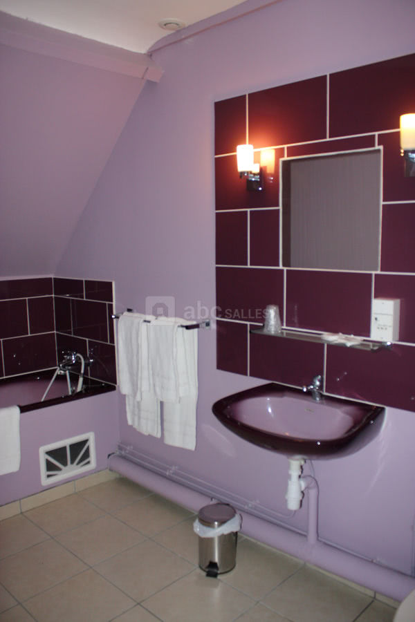 Salle de bain chambre familiale