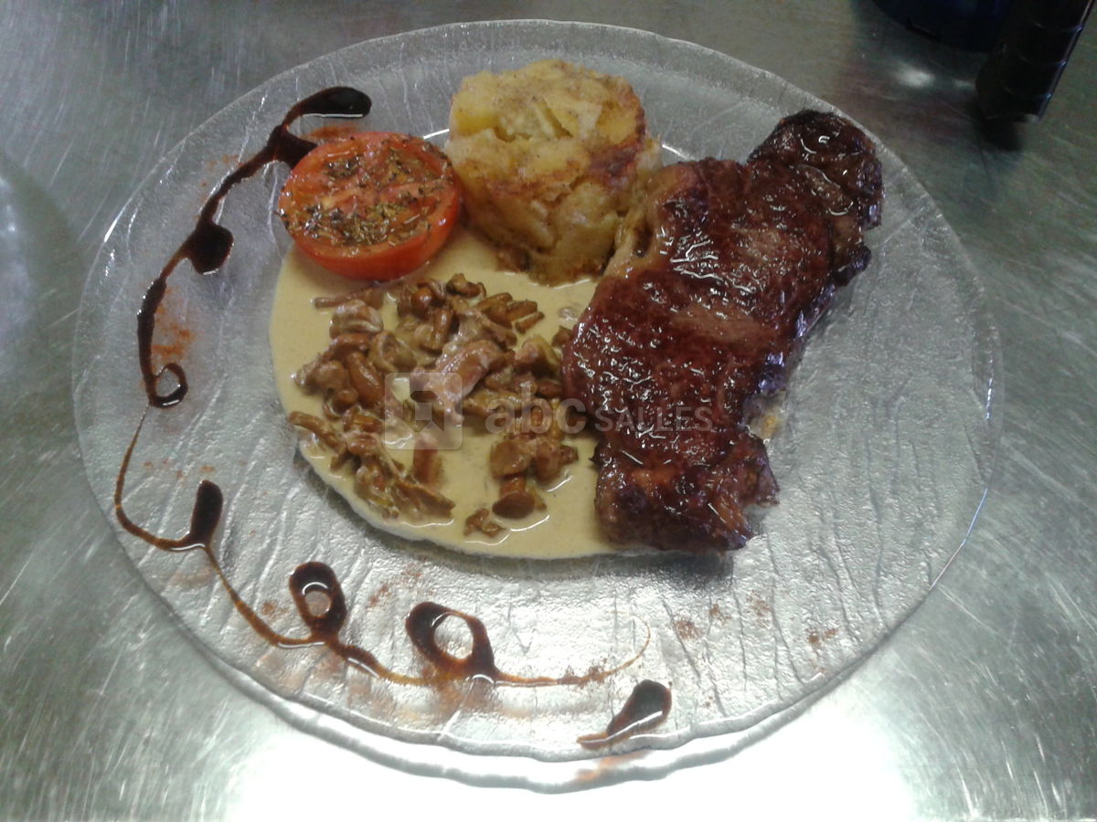 Faux filet aux girolles