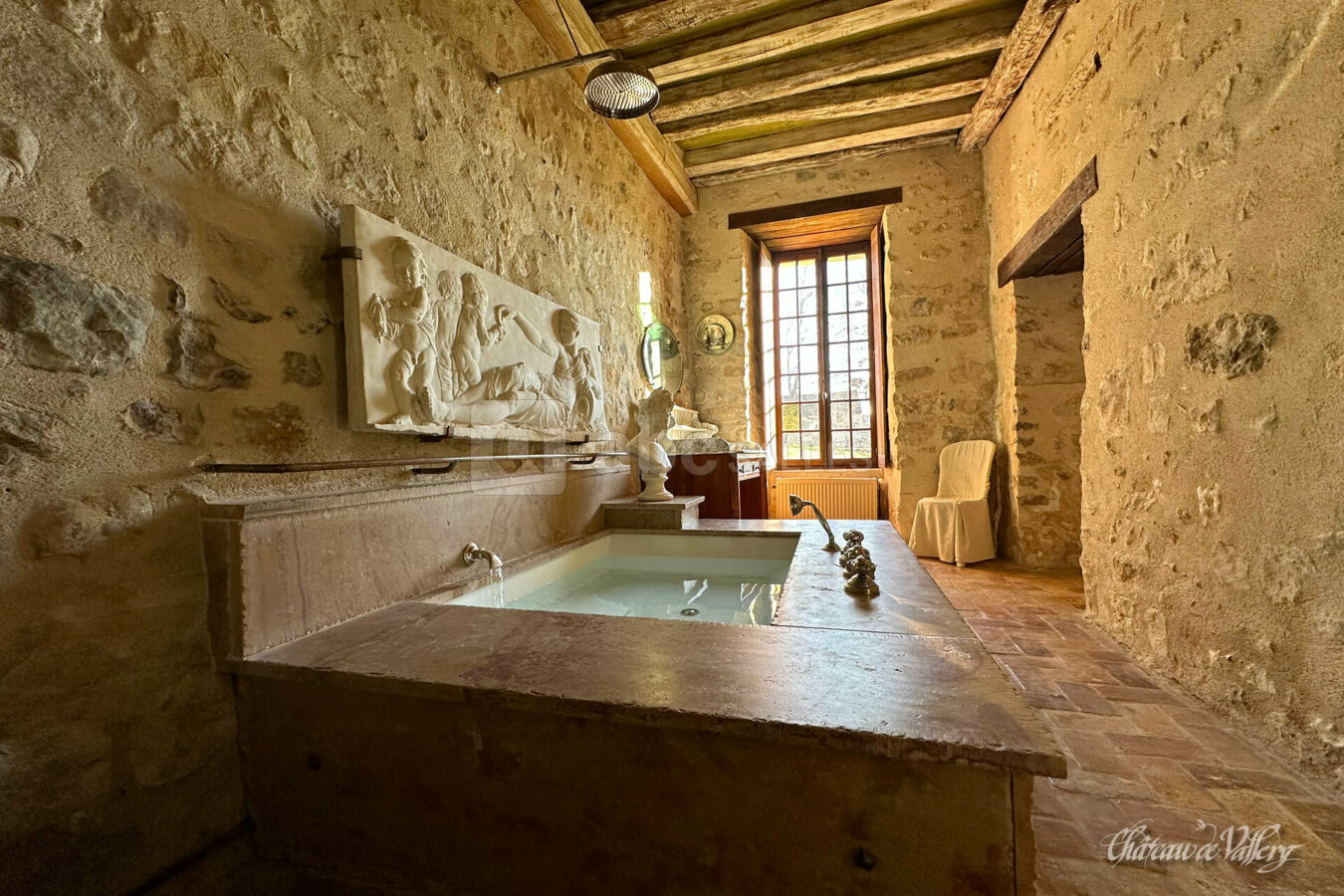 Salle de bain château médiéval