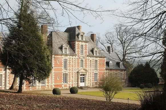 Façade sud à l'automne