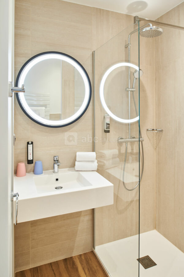 La Maison des Equipages - douche