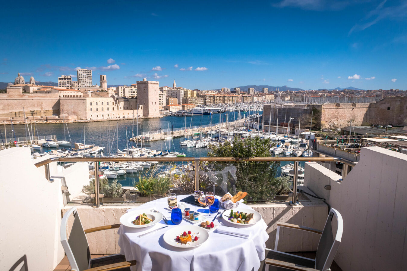 Hôtel-Sofitel-Marseille-Vieux-Port---ABC-Salles