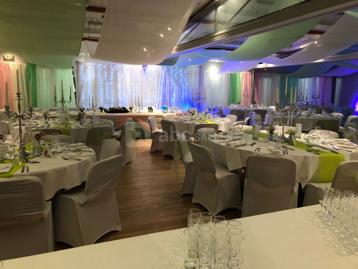 Salle entiere