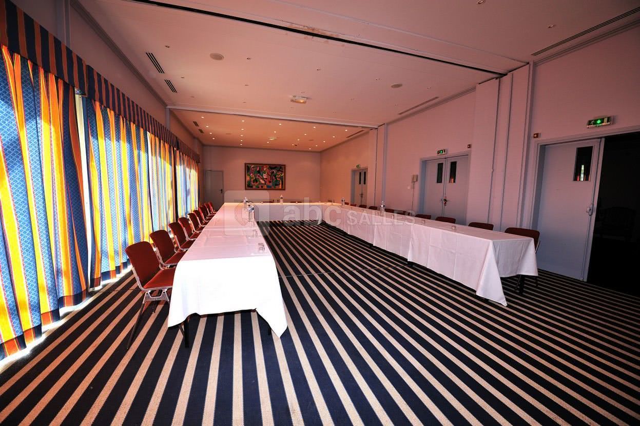 Salle de séminaire