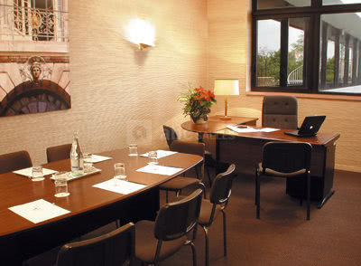 Salon