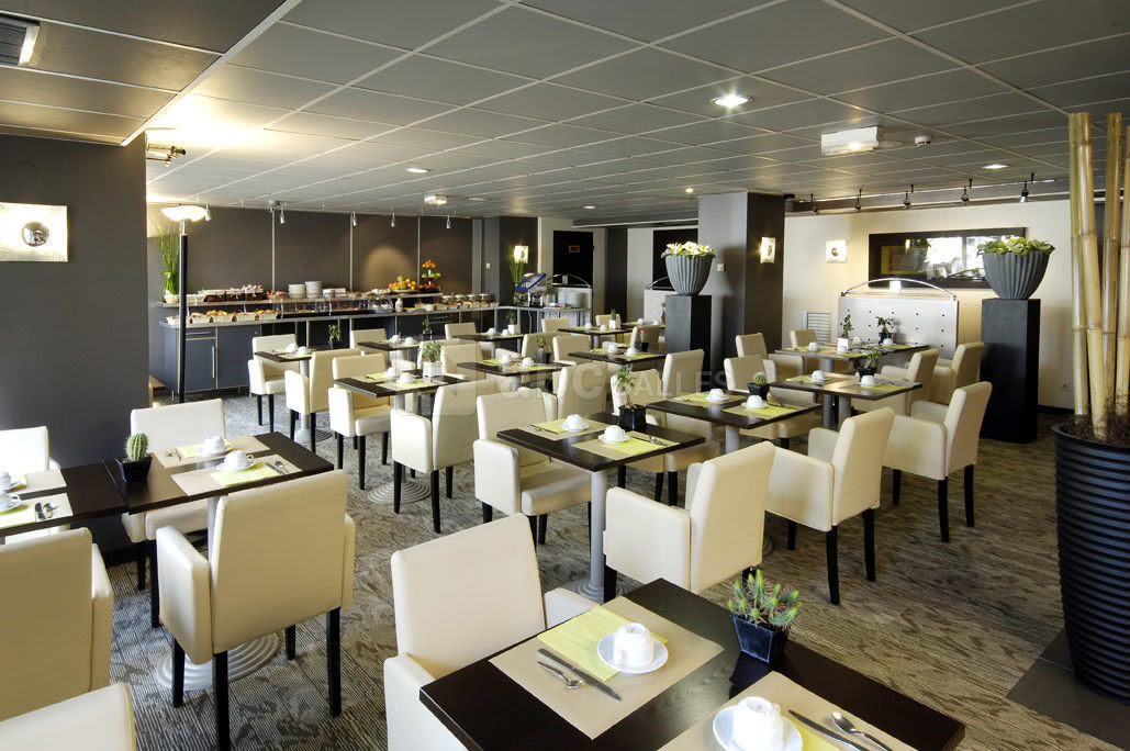 Salle de petit dejeuner