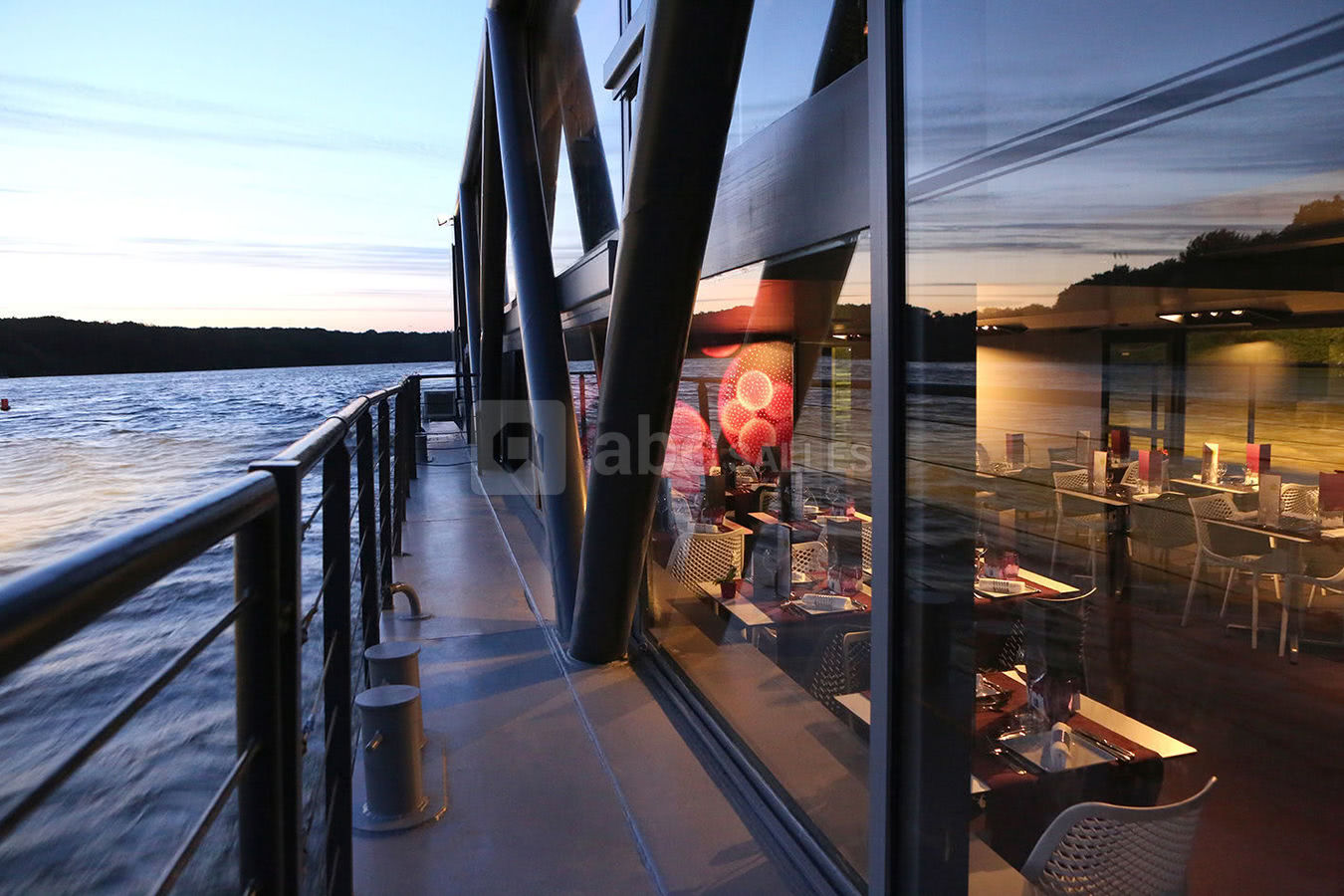 Bateaux Nantais Hydramour