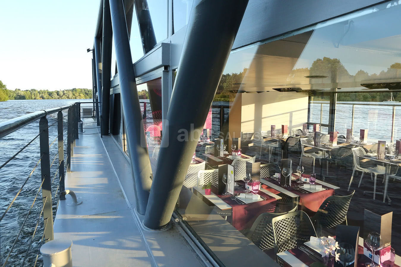 Bateaux Nantais Hydramour