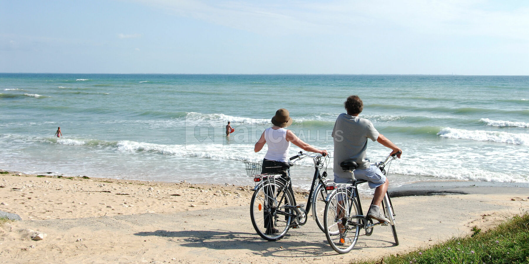 Plage à 300 mètres