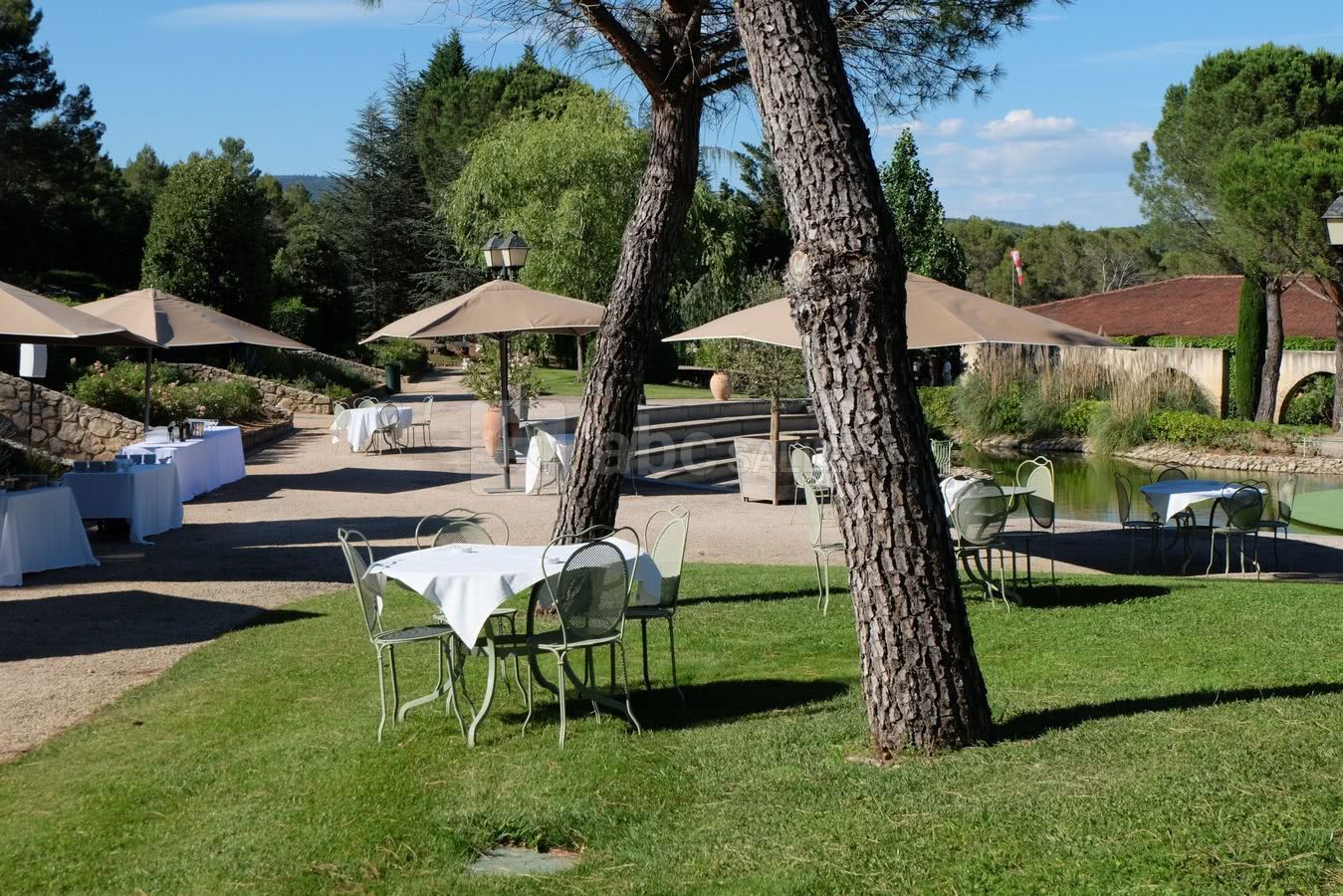 Cocktail à l'Amphithéâtre