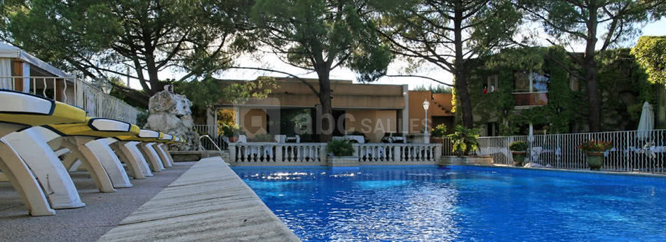 Piscine de l'olivier
