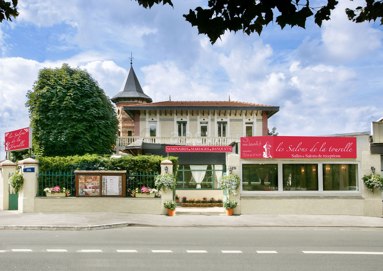 Les Salons de la Tourelle