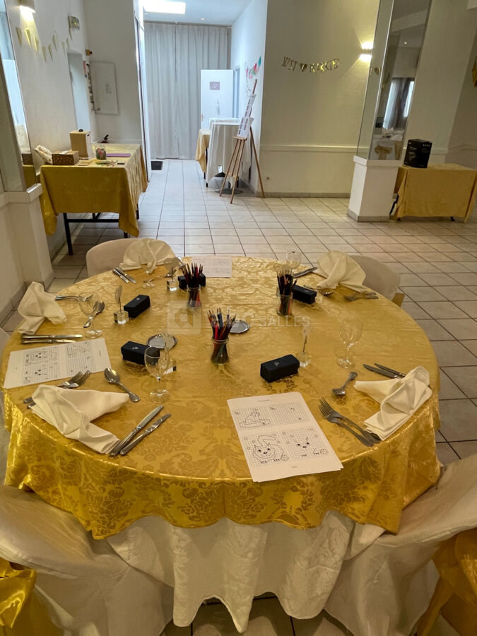 Table d'enfants - Salle Michelet