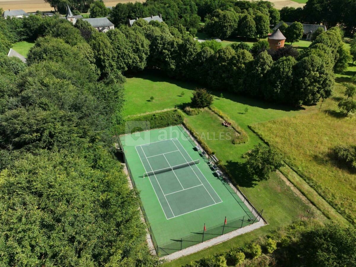 Vue aérienne - Terrain de tennis