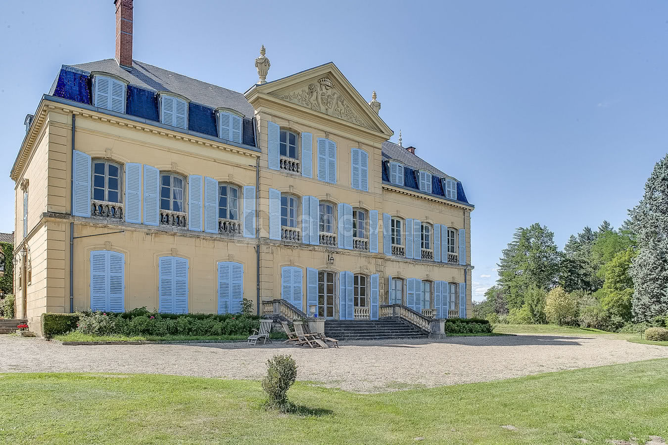 La grande façade