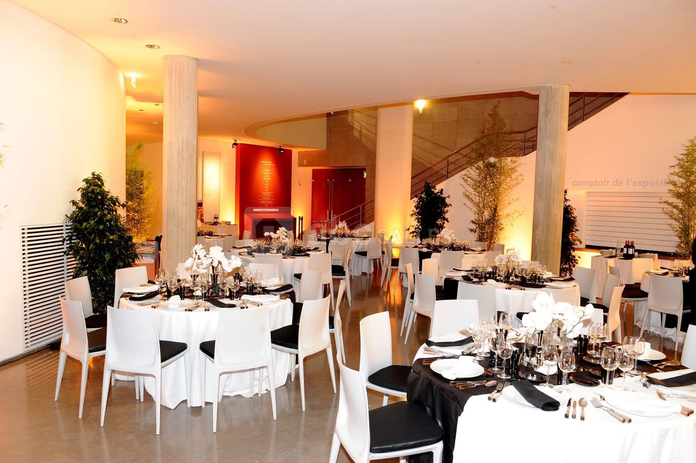 Dîner au rez-de-jardin