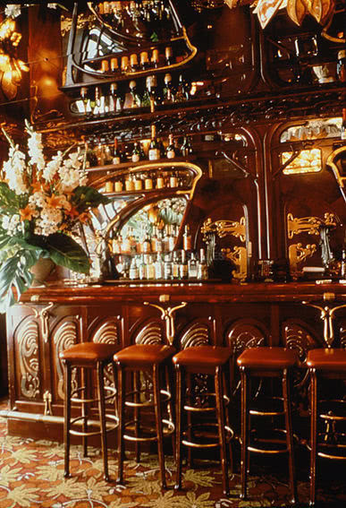 1er étage, bar salon impérial