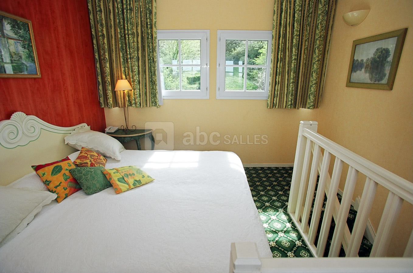 Chambre grand lit