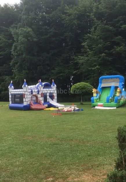 Jeux gonflables pour enfants