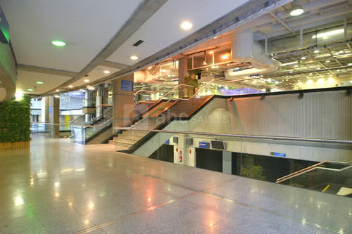 Les foyers du centre des congrès