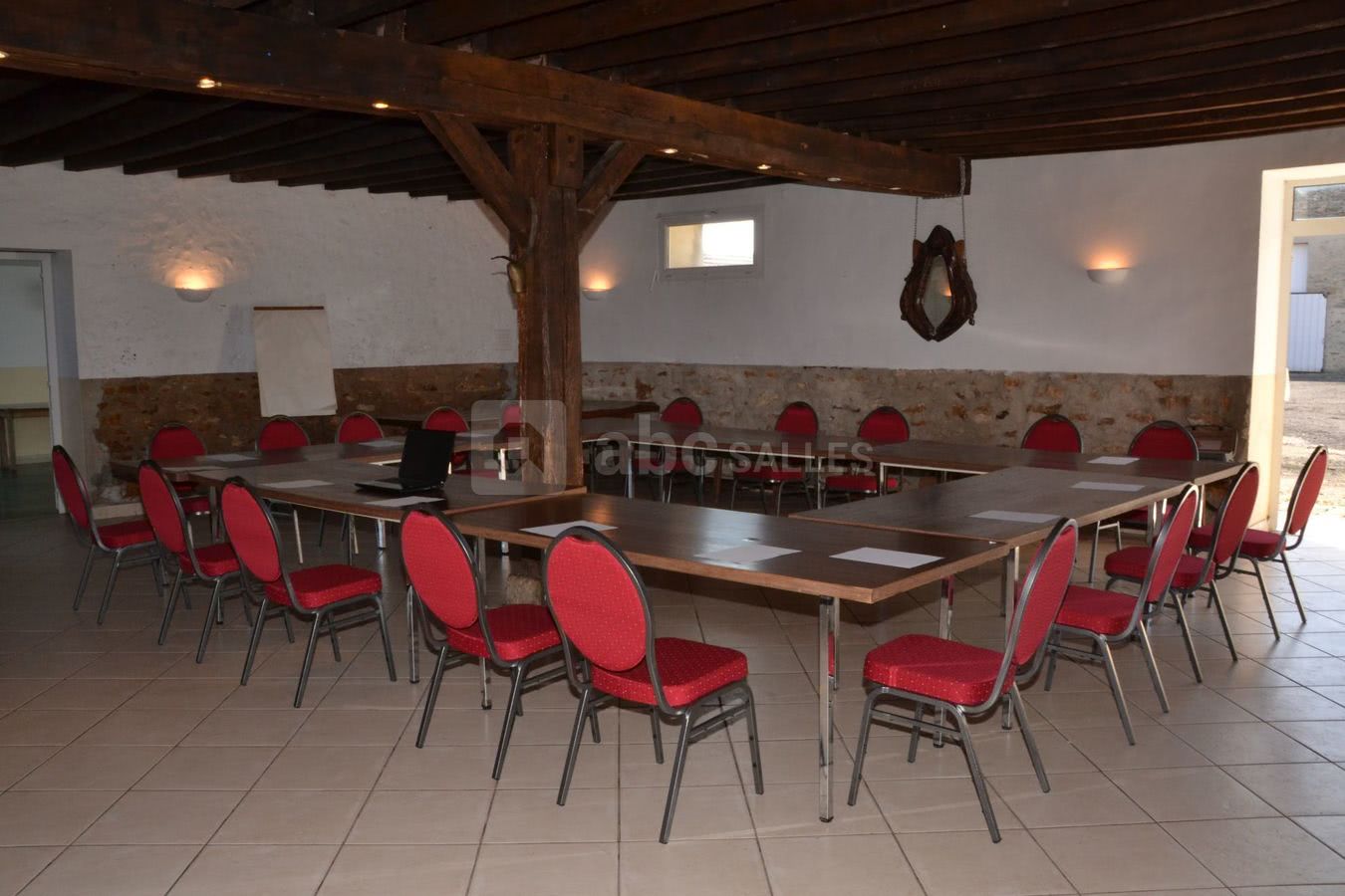 SALLE COCKTAIL OU SALLE SEMINAIRES