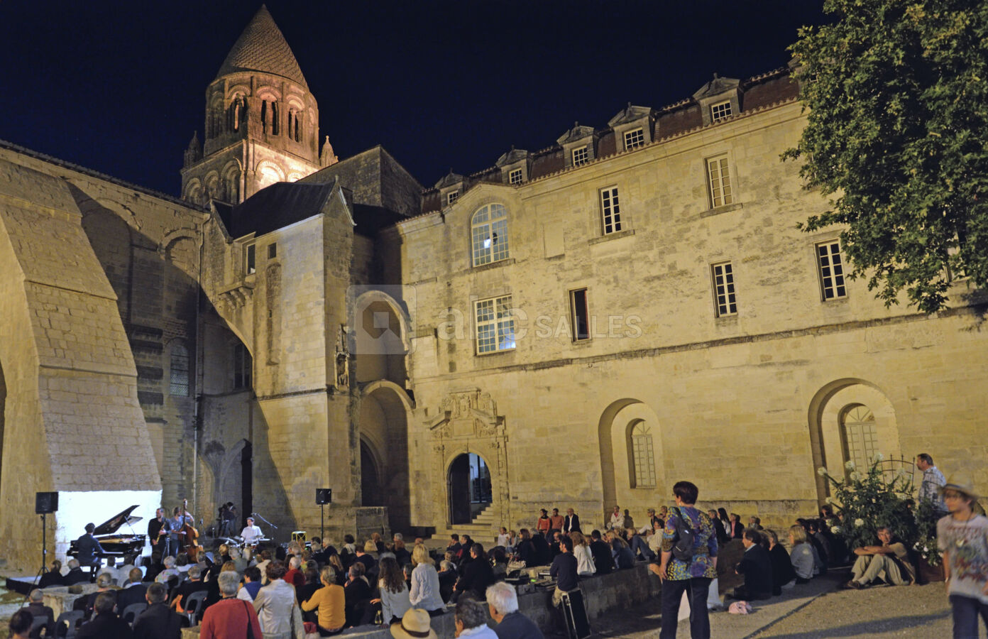 Abbaye aux dames, la cité musicale