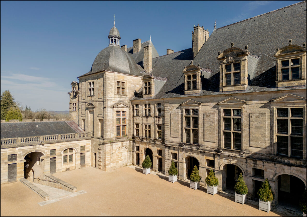 Cour d'honneur