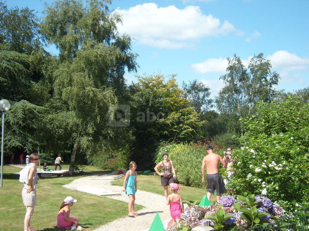 Mini golf à partir de mai.