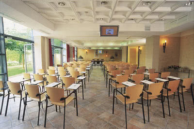Salon du conclave (179 m²)