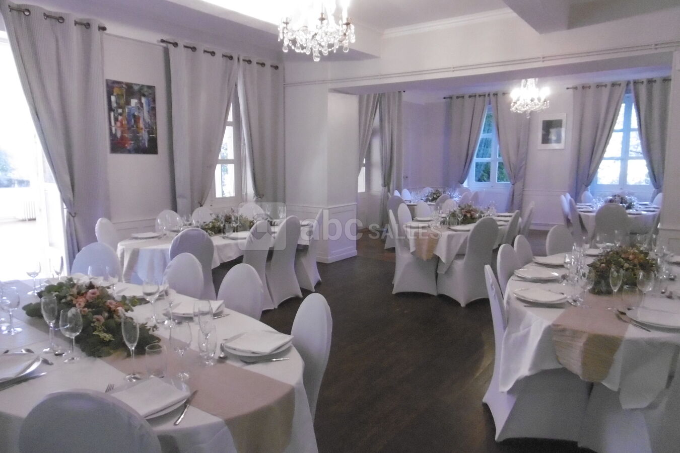 CHATEAU DE CHAULNES GRAND SALON MISE EN PLACE MARIAGE