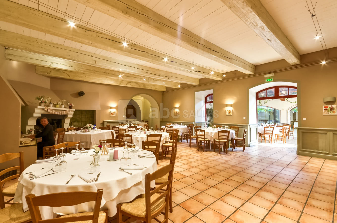 Grande Salle cheminée