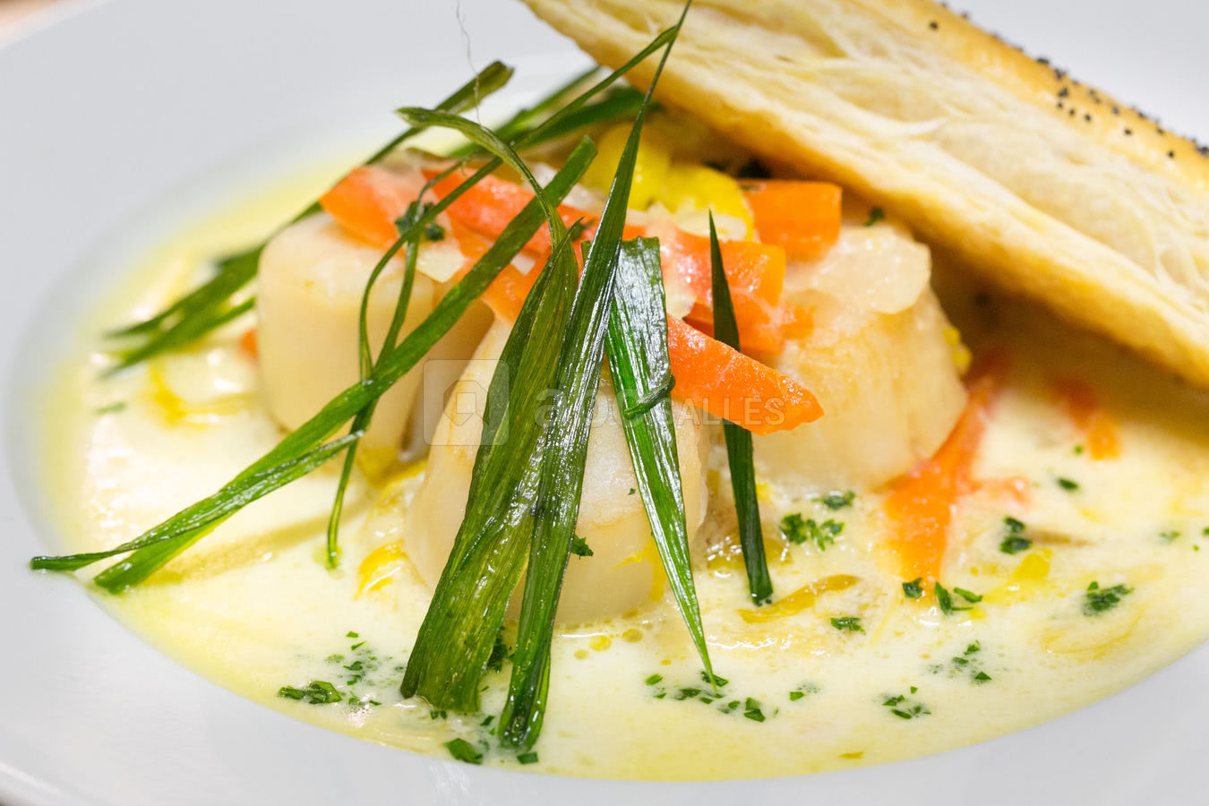 Noix de st-jacques au champagne