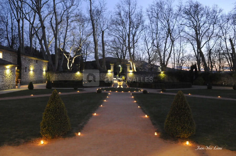 Jardin a la francaise de nuit